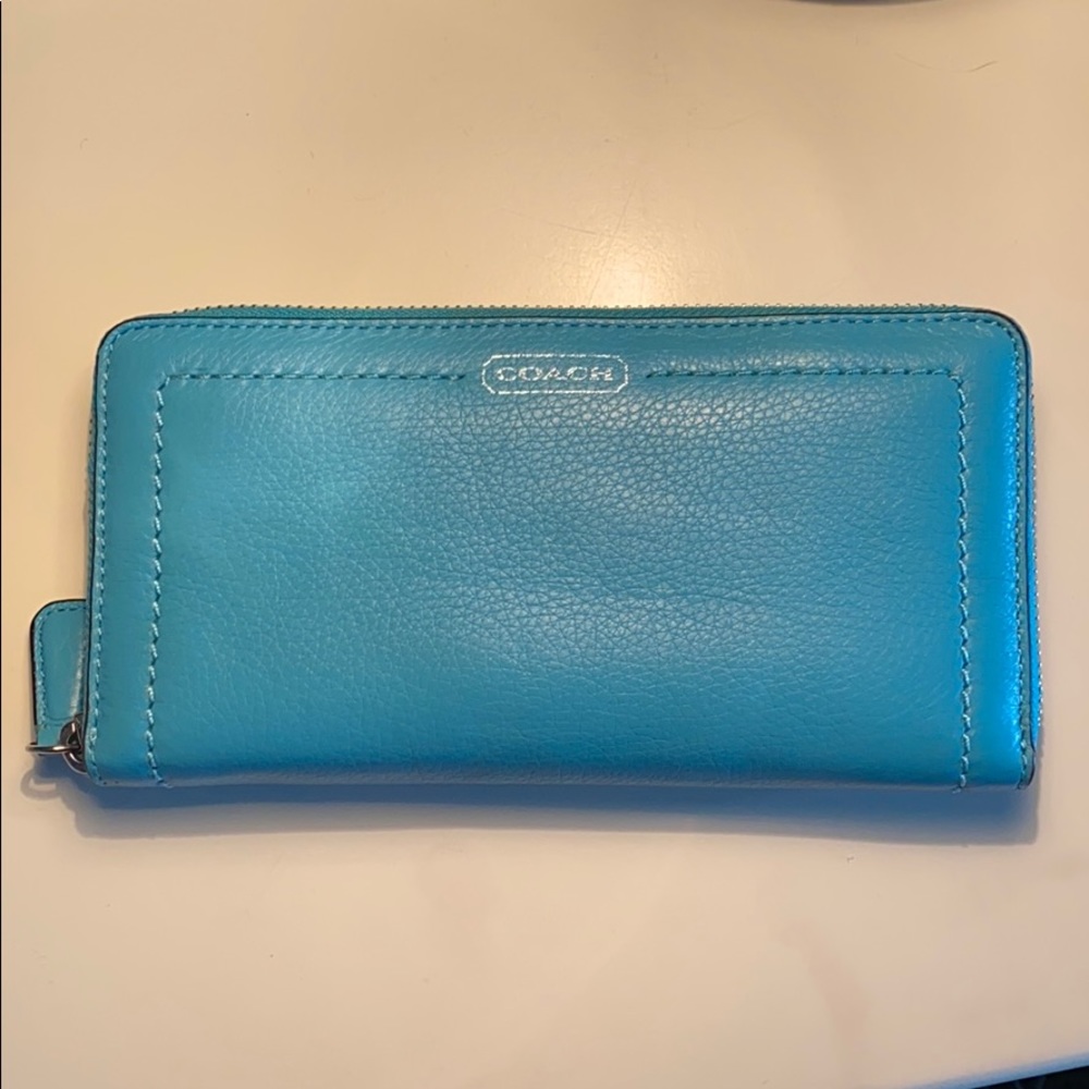 Authentic Coach Turquoise Wallet